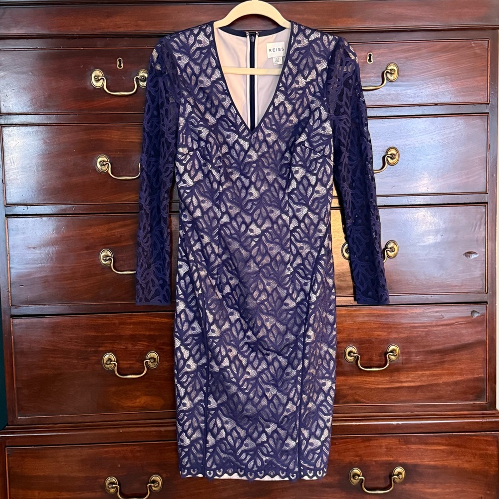 Reiss Long-Sleeve Navy and Cream V-neck Lace Dress Size 6